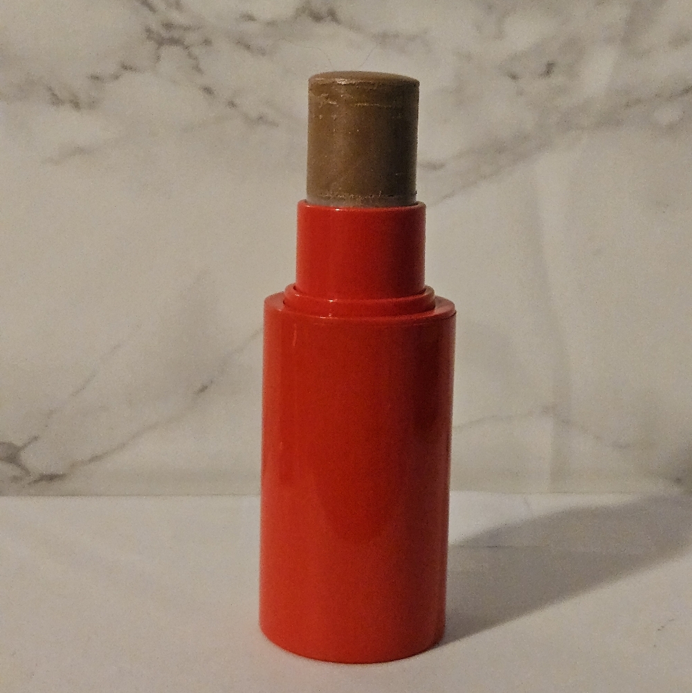 Westman Atelier  Lit Up highlighter